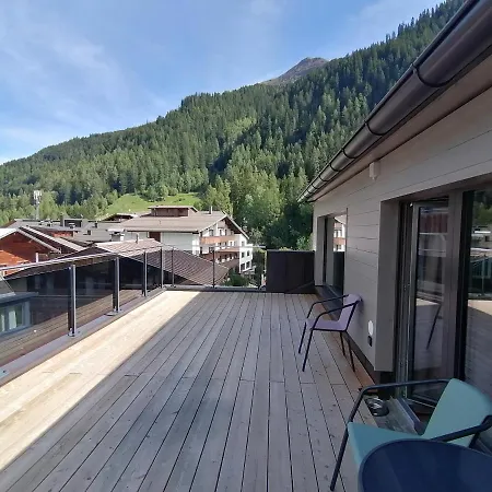 Haus Marion Haueis Guest house