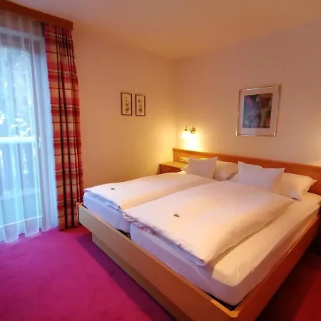 Haus Marion Haueis Σανκτ Αντόν αμ Άλμπεργκ